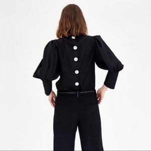 Zara Full Sleeve Poplin Top Contrasting Buttons